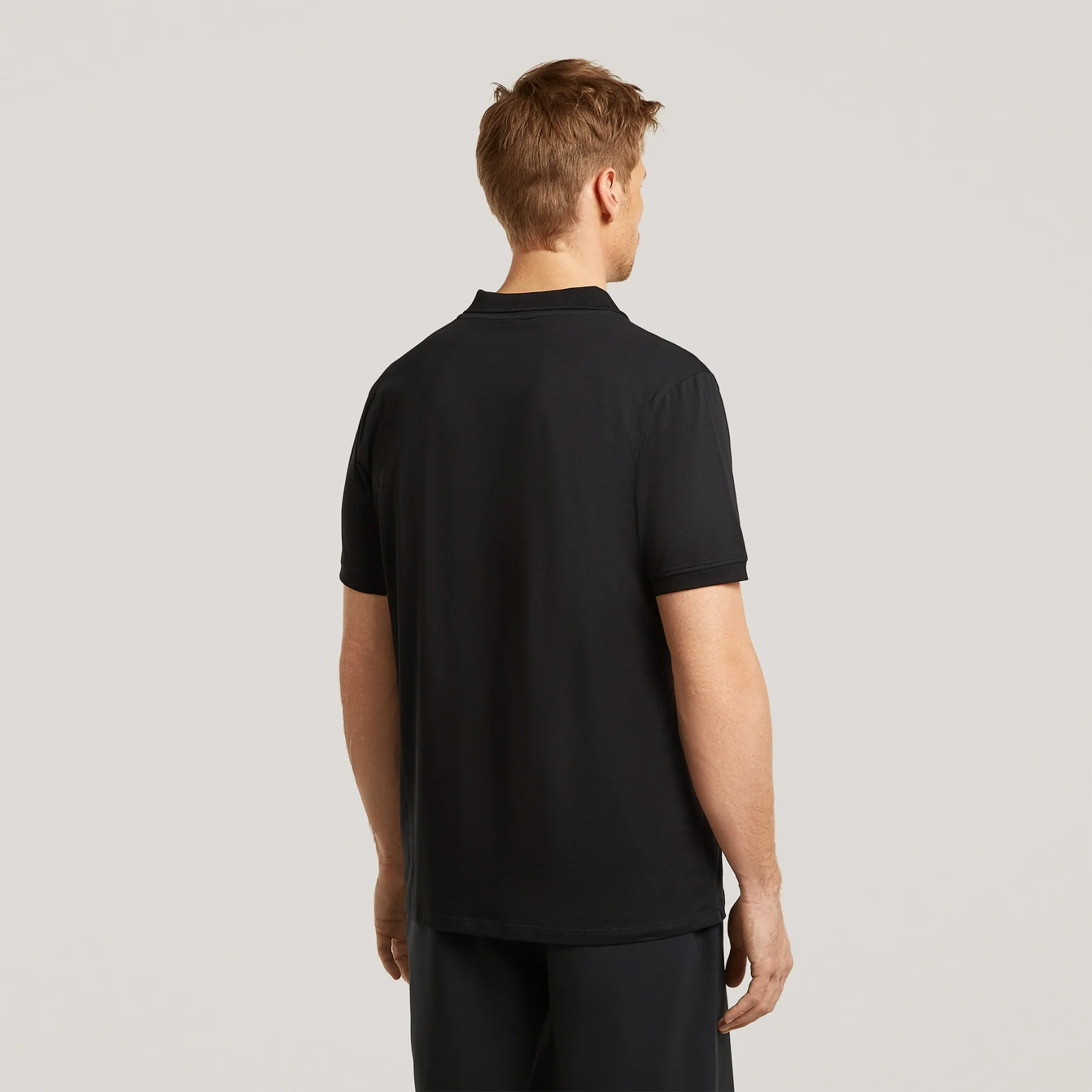 HASTINGS | Pure Black - Image 4