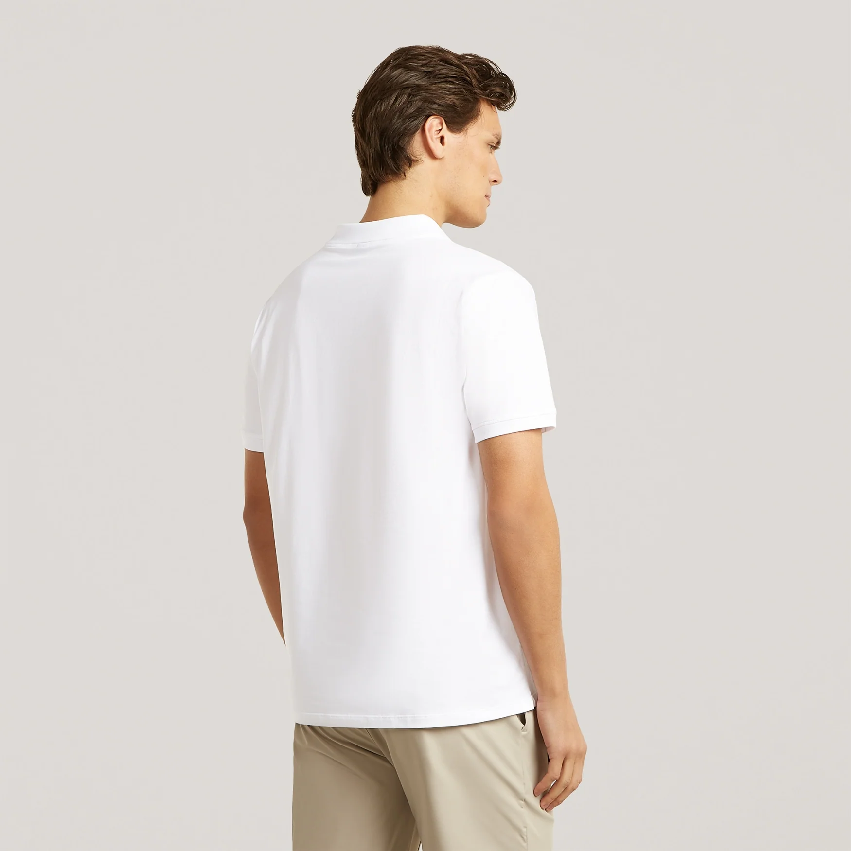 HASTINGS | Pure White - Image 4