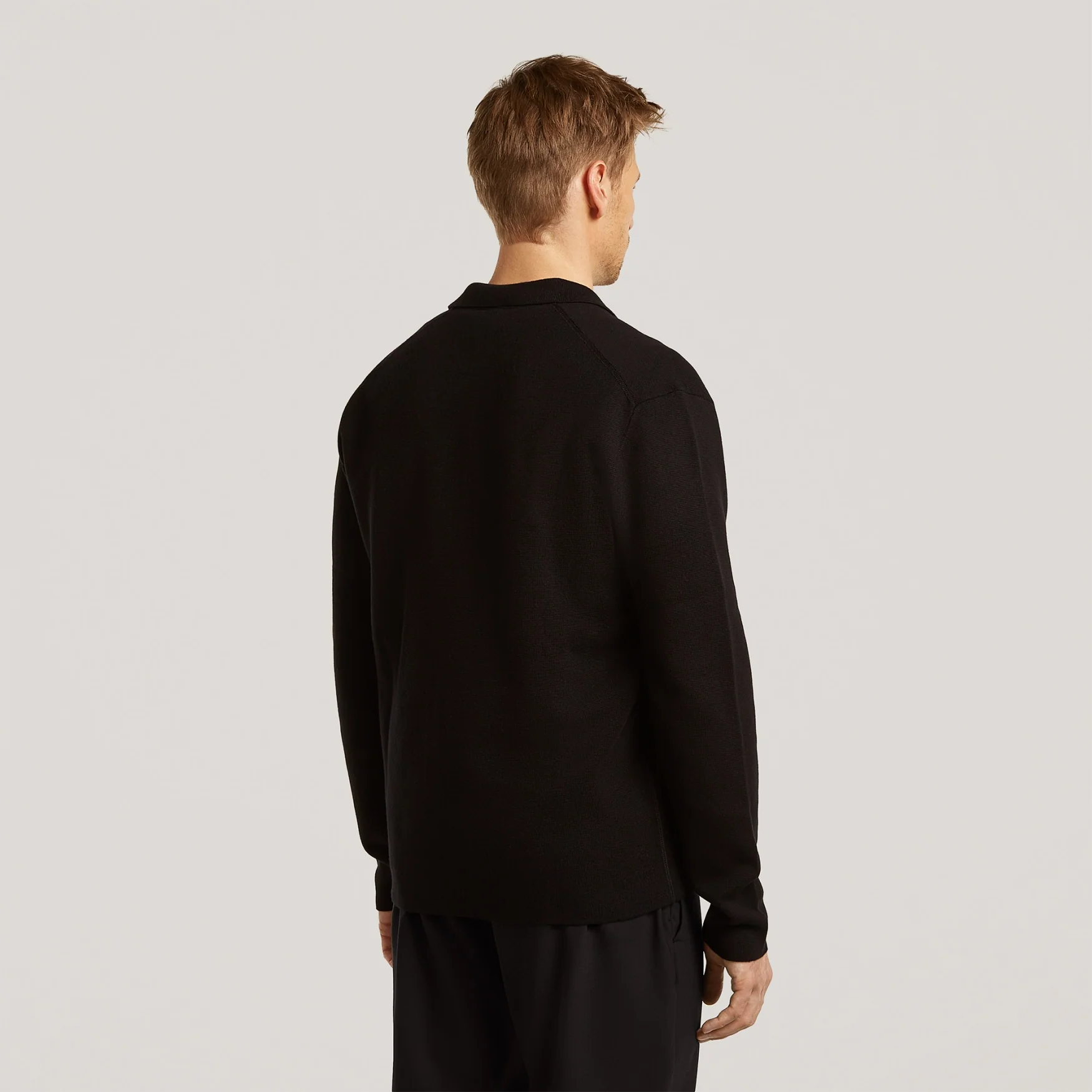MAXWELL | Pure Black - Image 4