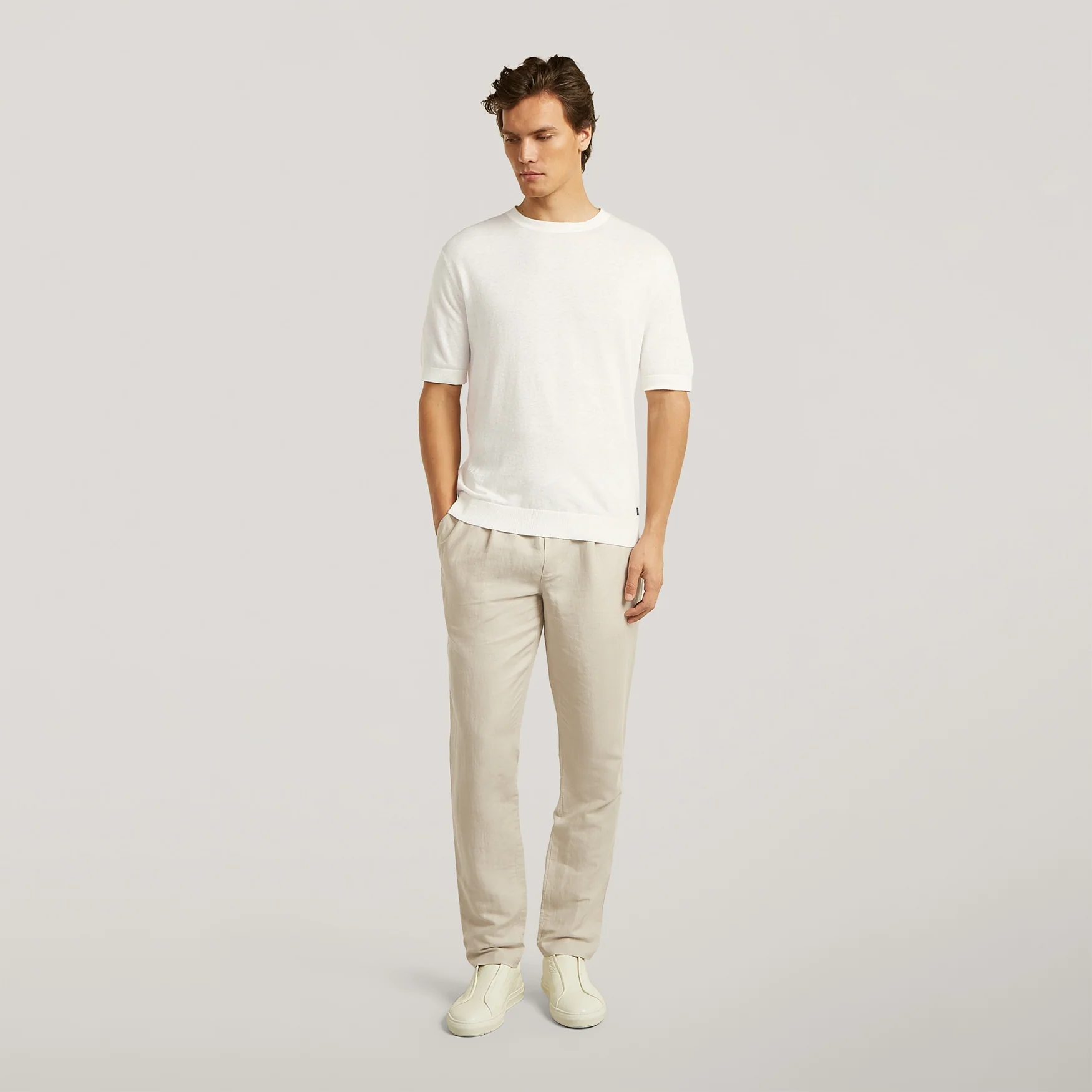 WADE | Off White - Image 5